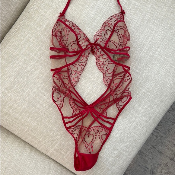 Adora Honey Birdette in Red Lace Bodysuit - - Picture 2 of 4